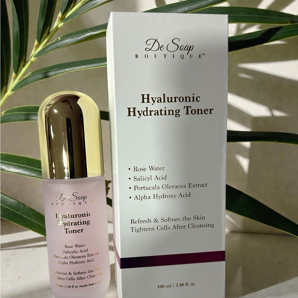 Hyaluronic Hydrating Toner - Picture 2 of 6